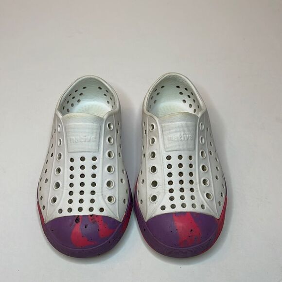 NATIVE Jefferson Slip On Sneaker - Picture 11 of 11